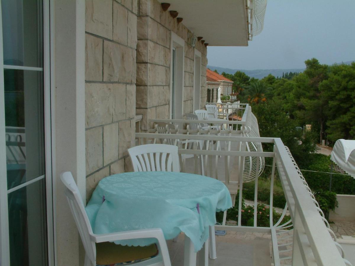 Apartments And Rooms By The Sea Lumbarda, Korcula - 13626 Exterior photo